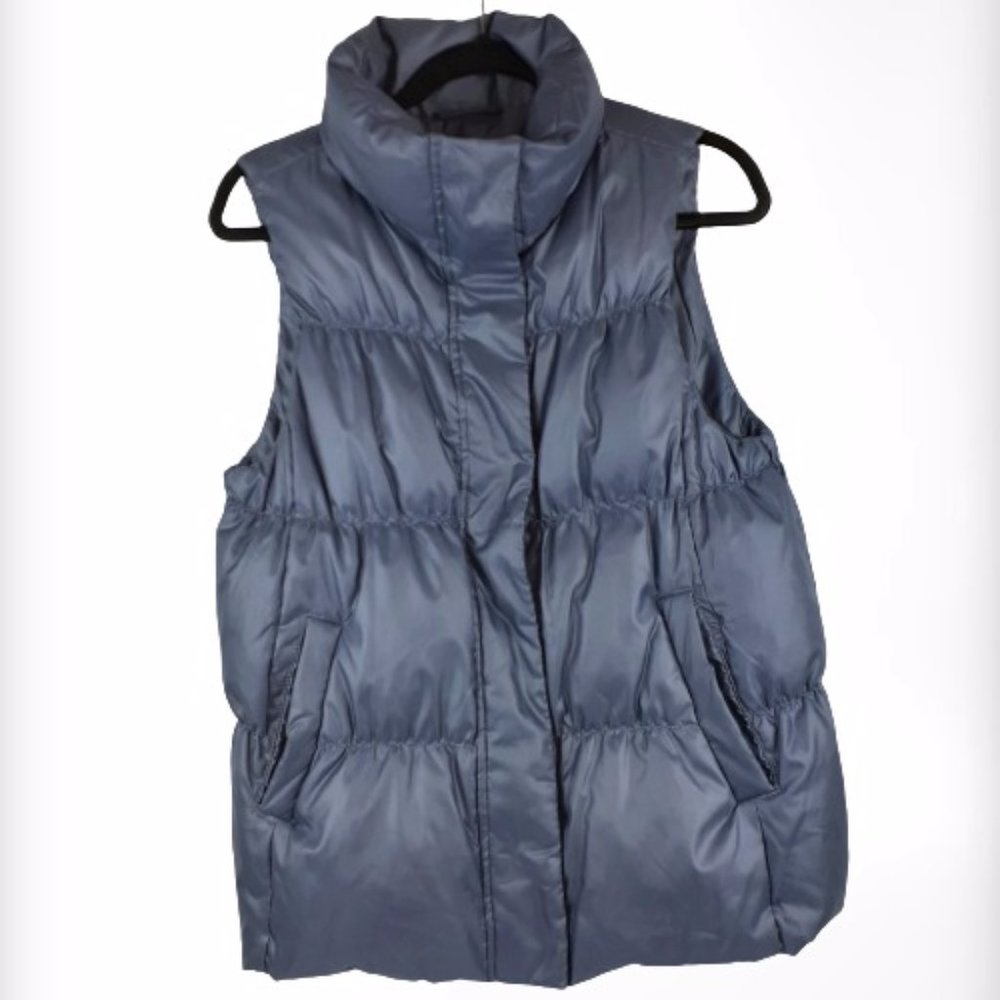 Gap Women's Down Gray Puffer Vest  Size L